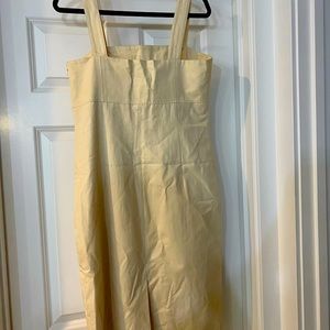 Banana Republic Cream color Dress in Linen. Size 10. Very cute.